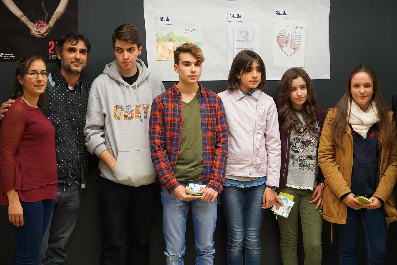 Dibujos por el respeto en el Colegio de Psicólogos (II)