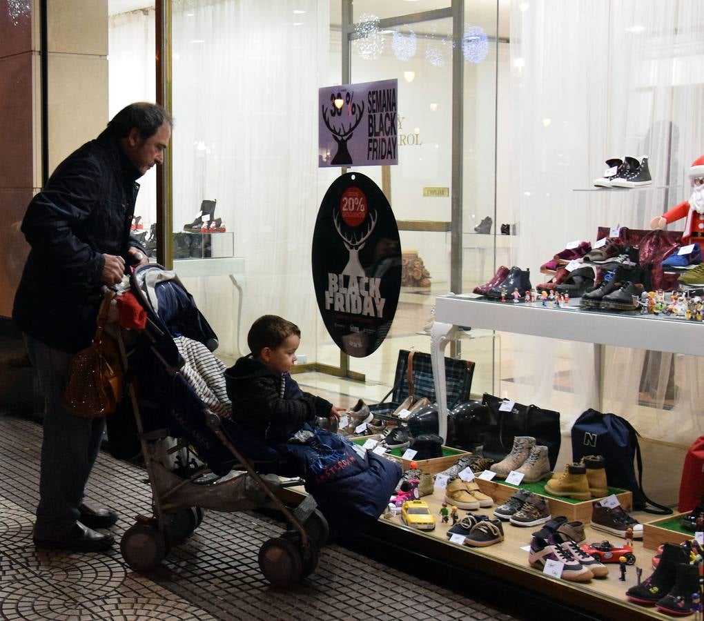 La noche del Black Friday en Logroño