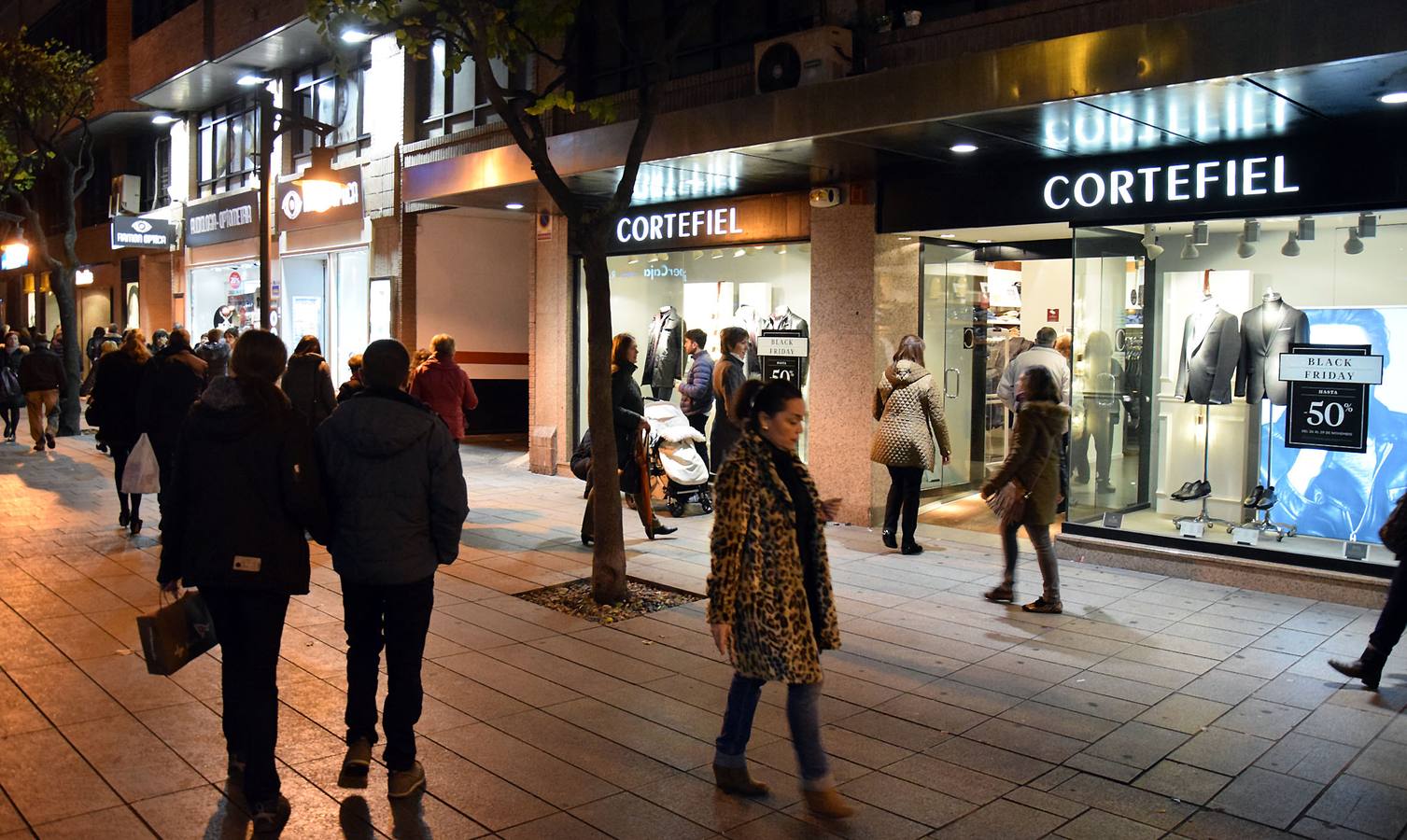 La noche del Black Friday en Logroño