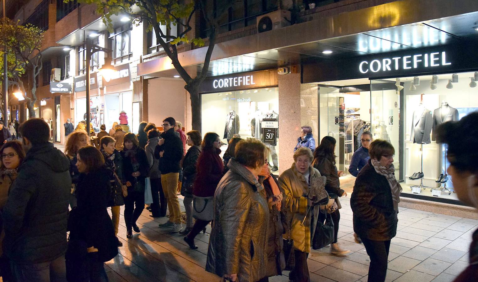 La noche del Black Friday en Logroño