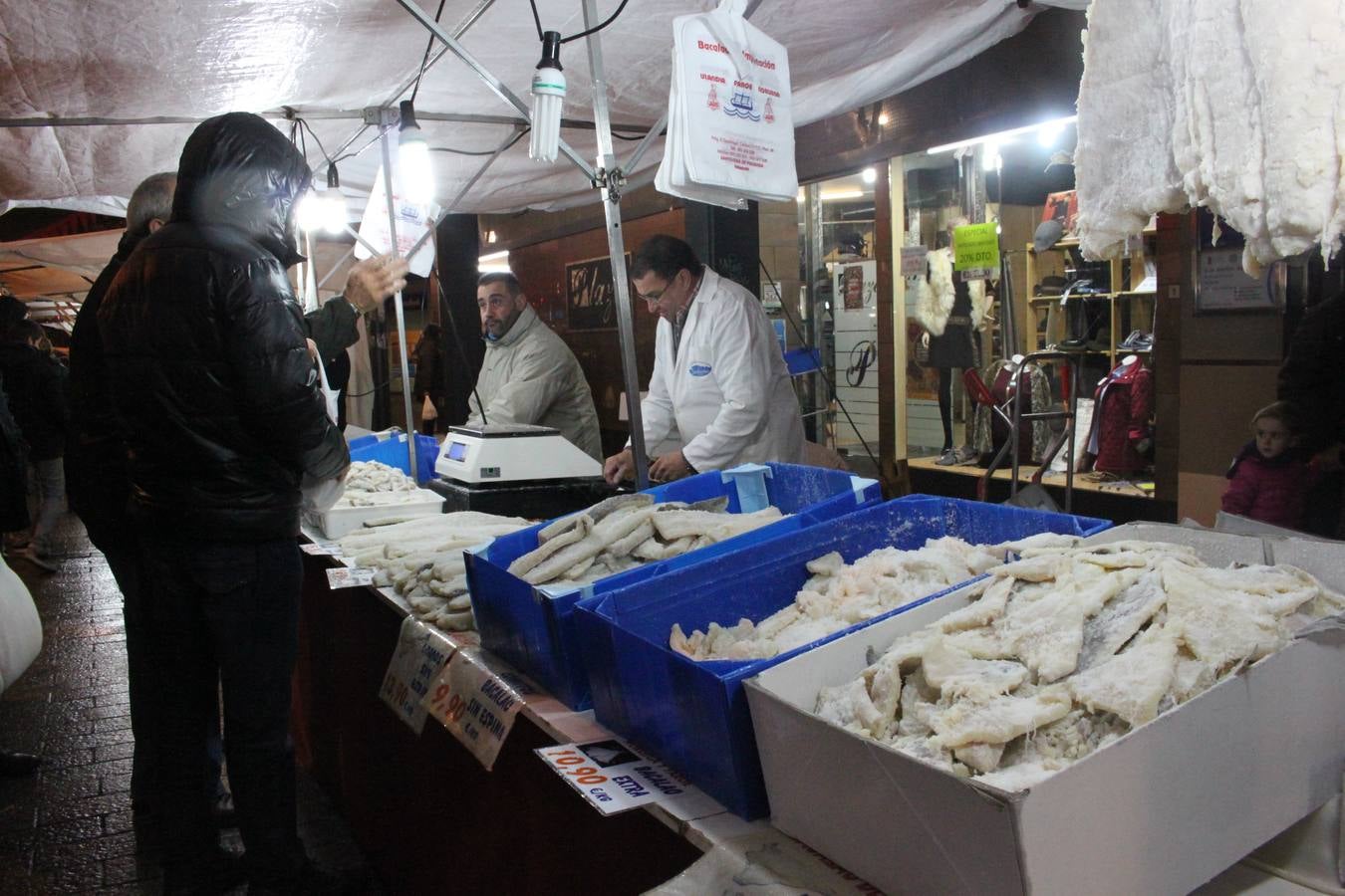 Mercado y hogueras de Santa Lucía en Arnedo