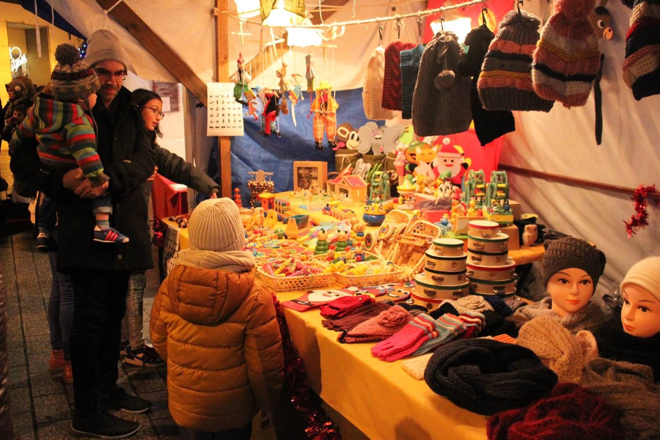 Mercado y hogueras de Santa Lucía en Arnedo