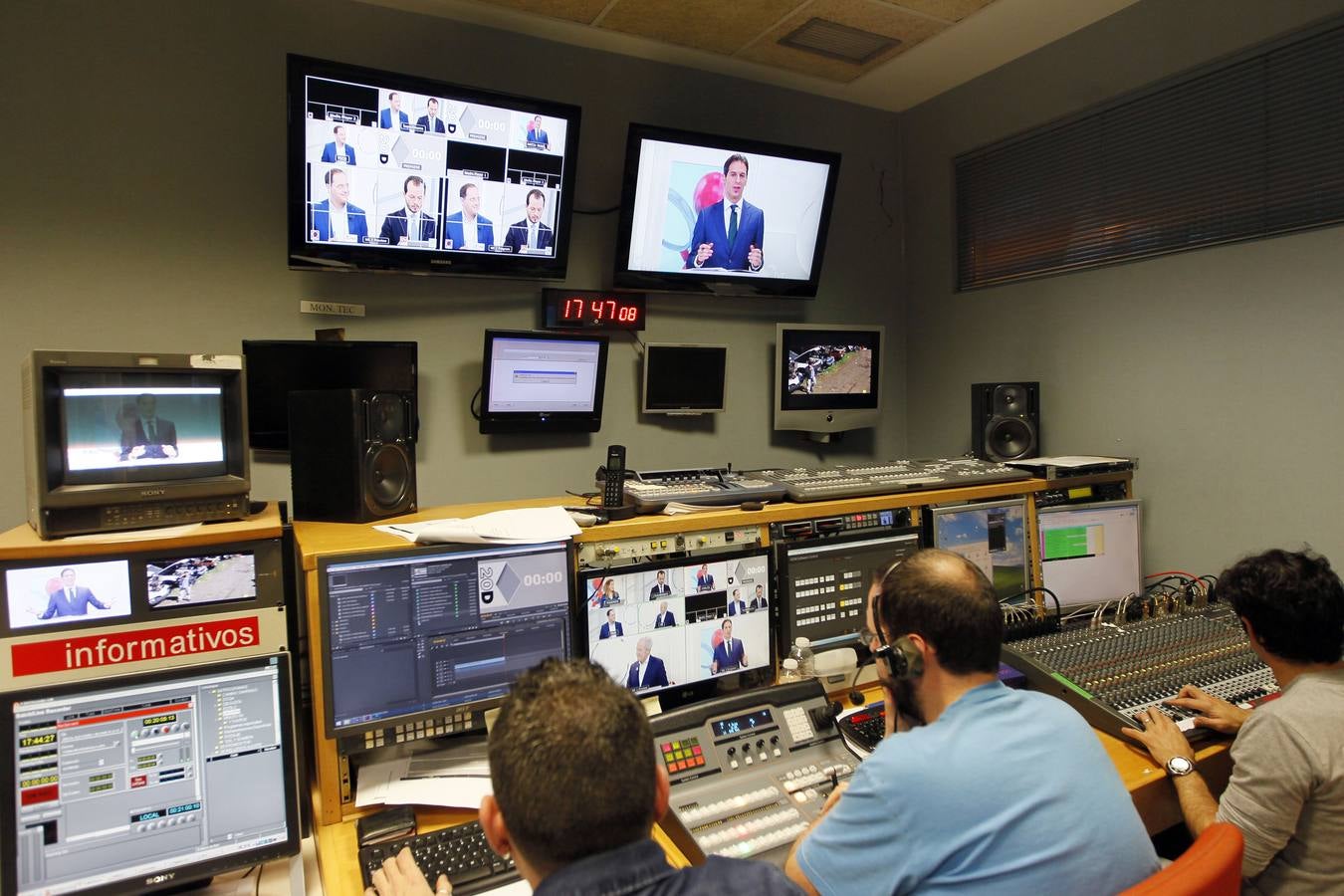 El debate electoral en TVR con Del Río, Luena, Baena y Carreño