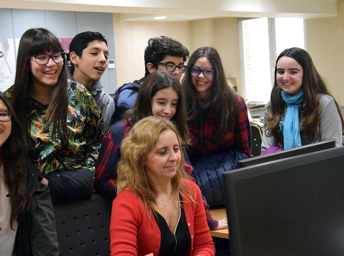 Los alumnos de 2º B del IES Sagasta, de Logroño, visitan la multimedia de Diario LA RIOJA