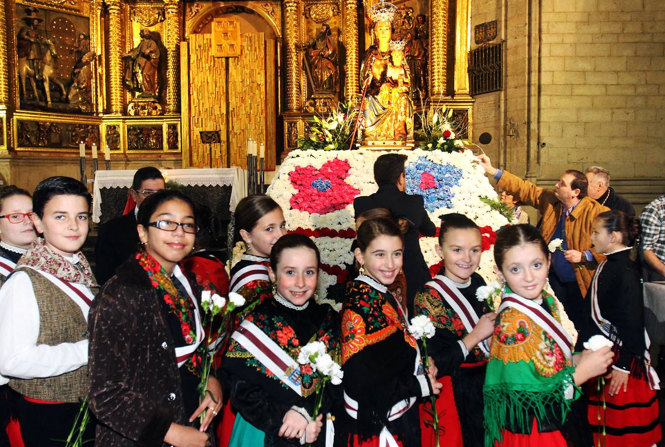 La Virgen de La Esperanza quiere su día de fiesta