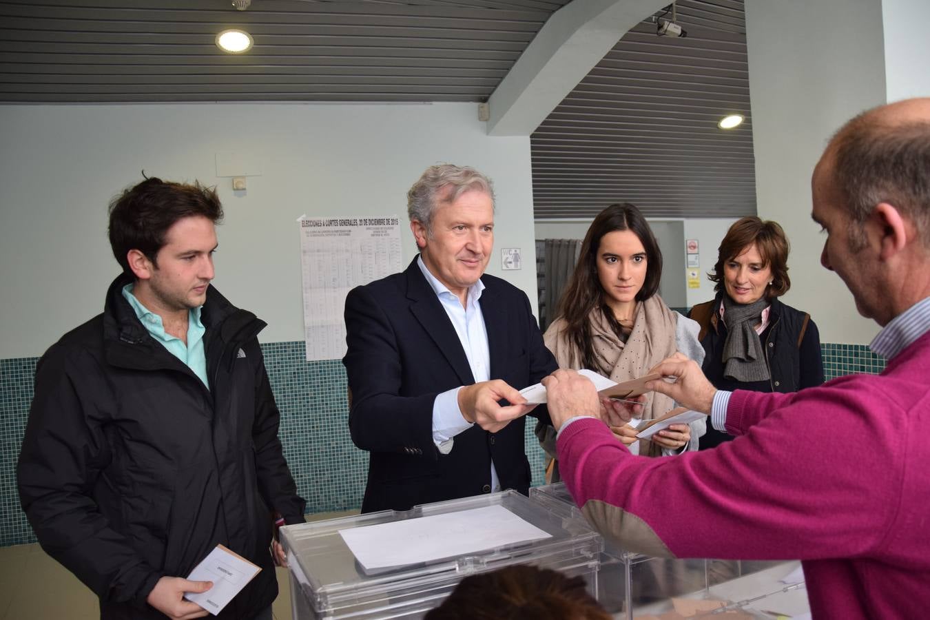 Mañana electoral en Las Gaunas