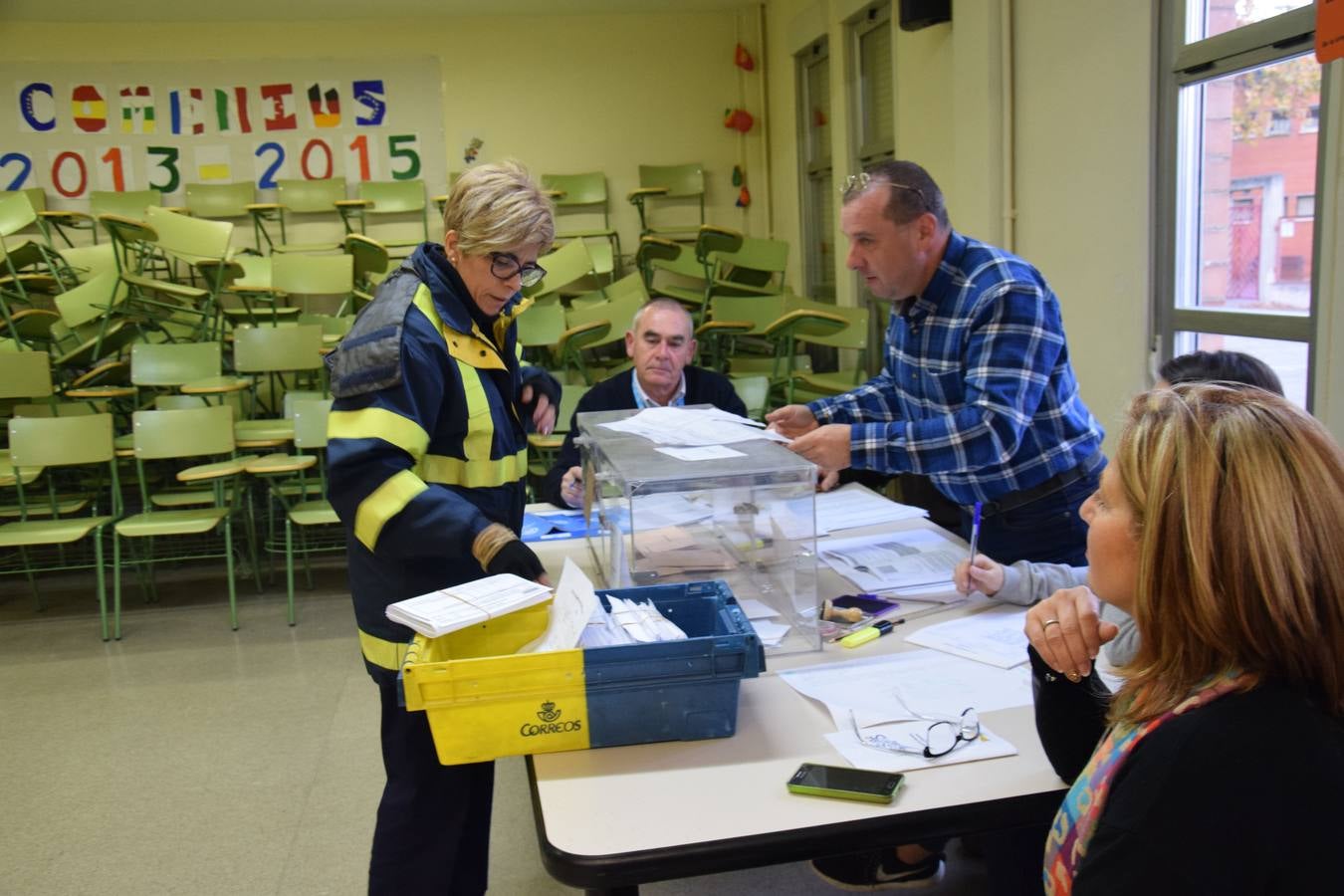 Mañana electoral en Las Gaunas