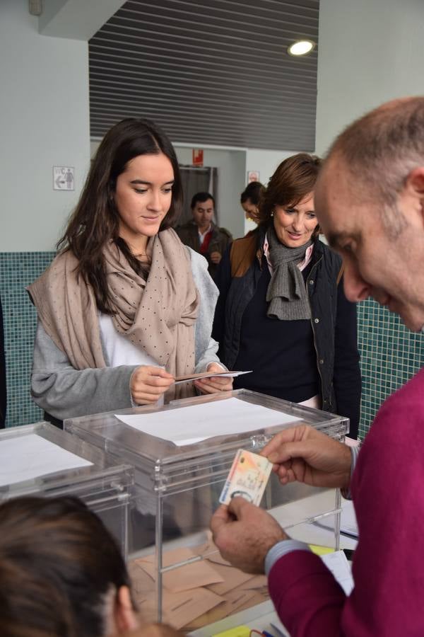 Mañana electoral en Las Gaunas