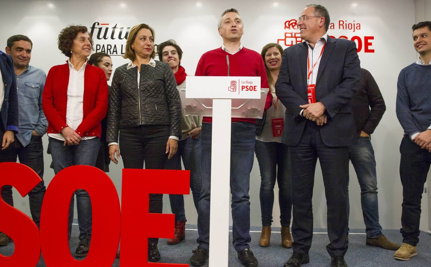 El PSOE asegura que «se abre un nuevo tiempo»