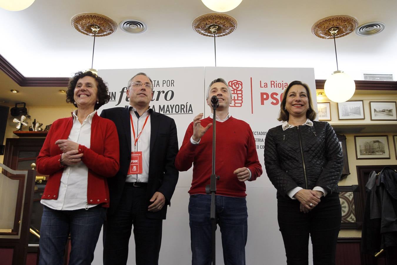 El PSOE asegura que «se abre un nuevo tiempo»