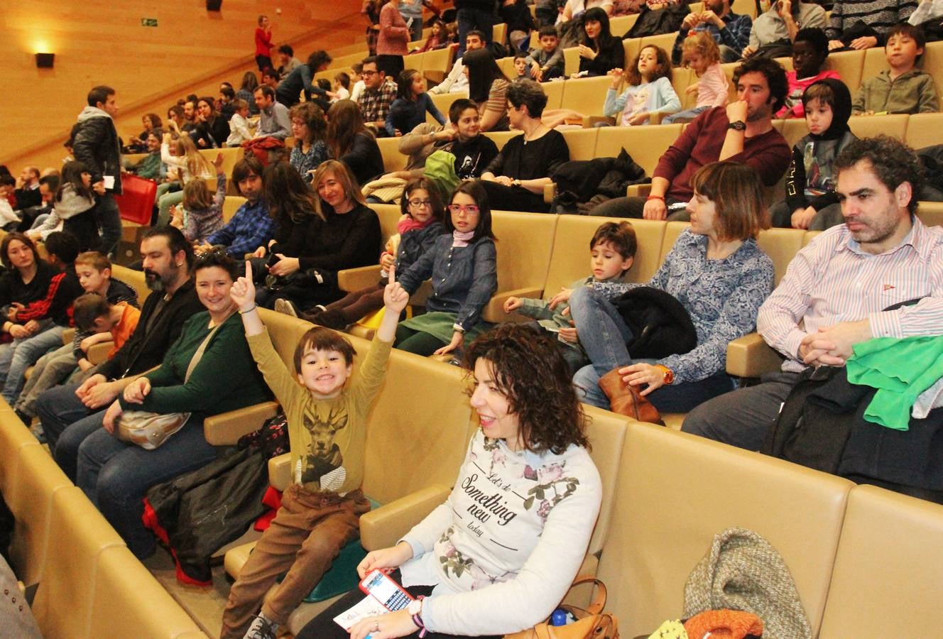 Riojaforum acoge la sesión de cine familiar de Actual&#039;16 con la proyección de &#039;El niño y la bestia&#039;