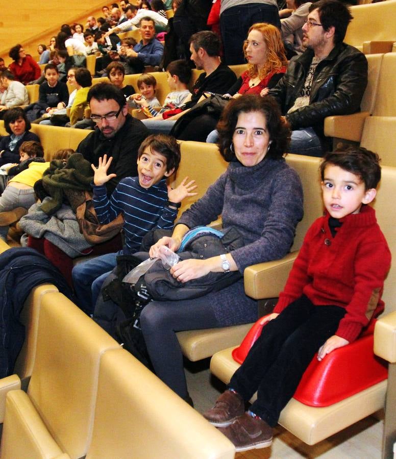 Riojaforum acoge la sesión de cine familiar de Actual&#039;16 con la proyección de &#039;El niño y la bestia&#039;