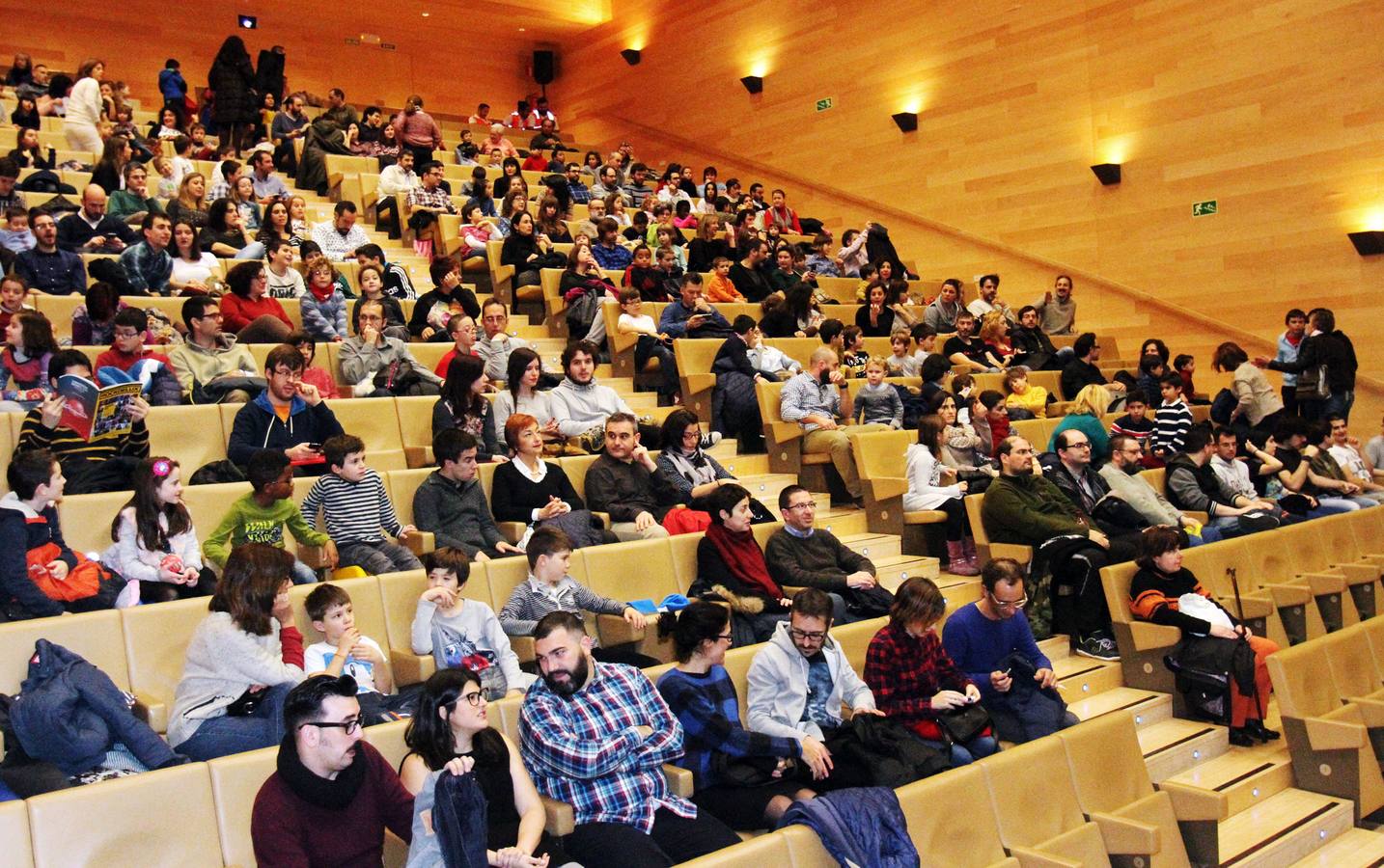 Riojaforum acoge la sesión de cine familiar de Actual&#039;16 con la proyección de &#039;El niño y la bestia&#039;