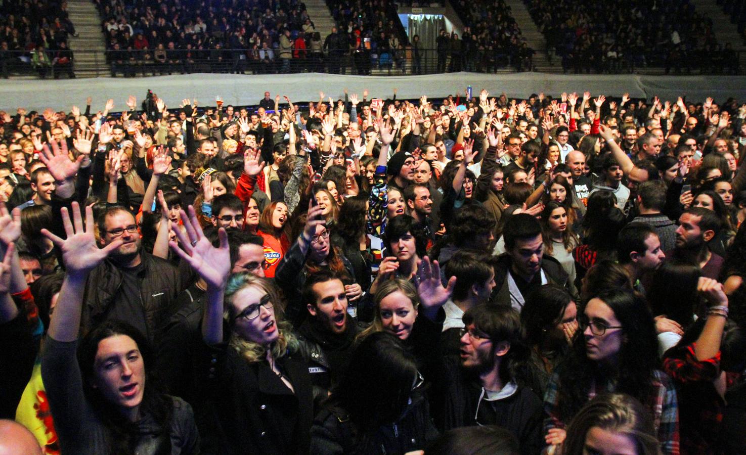 &#039;Repion&#039;, &#039;Green Valley&#039; y &#039;Within Temptation&#039; en el primer concierto en el Palacio en Actual&#039; 16