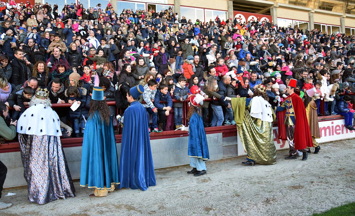 Los Reyes Magos llegan a Las Gaunas