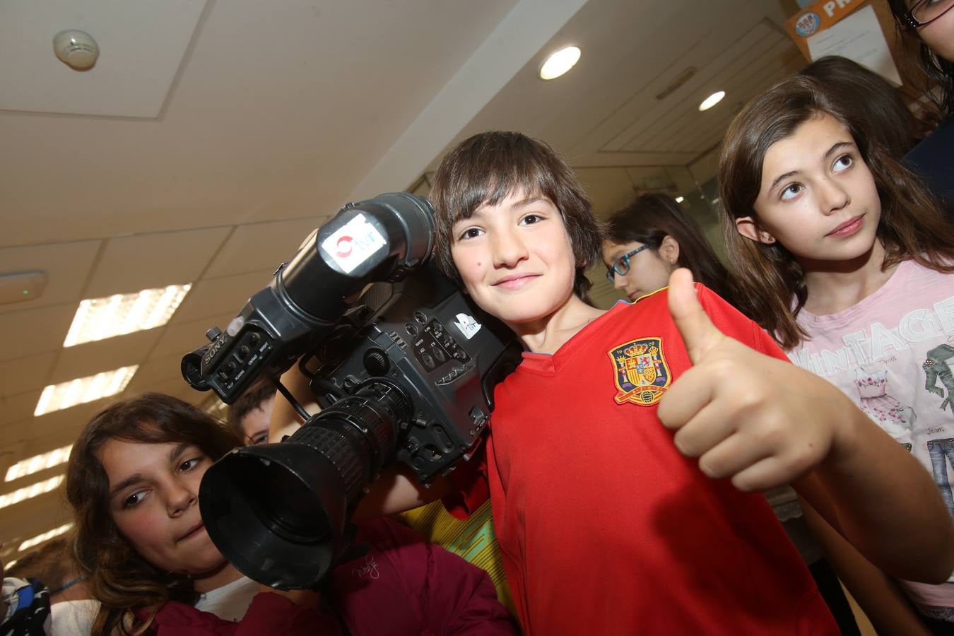 Los alumnos de 6ºB del CEIP Las Gaunas visitan la multimedia de Diario LA RIOJA