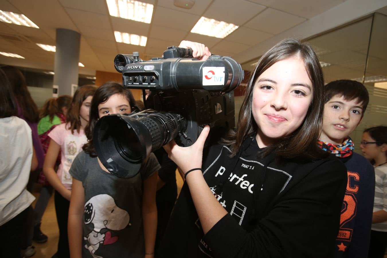 Los alumnos de 6ºB del CEIP Las Gaunas visitan la multimedia de Diario LA RIOJA
