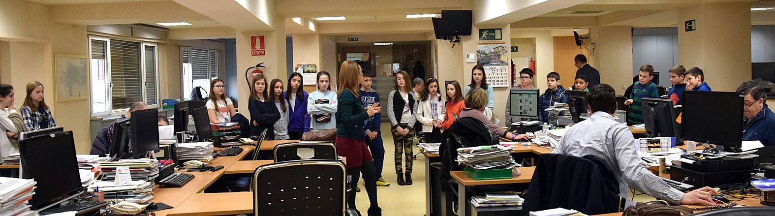 Los alumnos de 6º A del Colegio Las Gaunas visitan la multimedia de Diario LA RIOJA