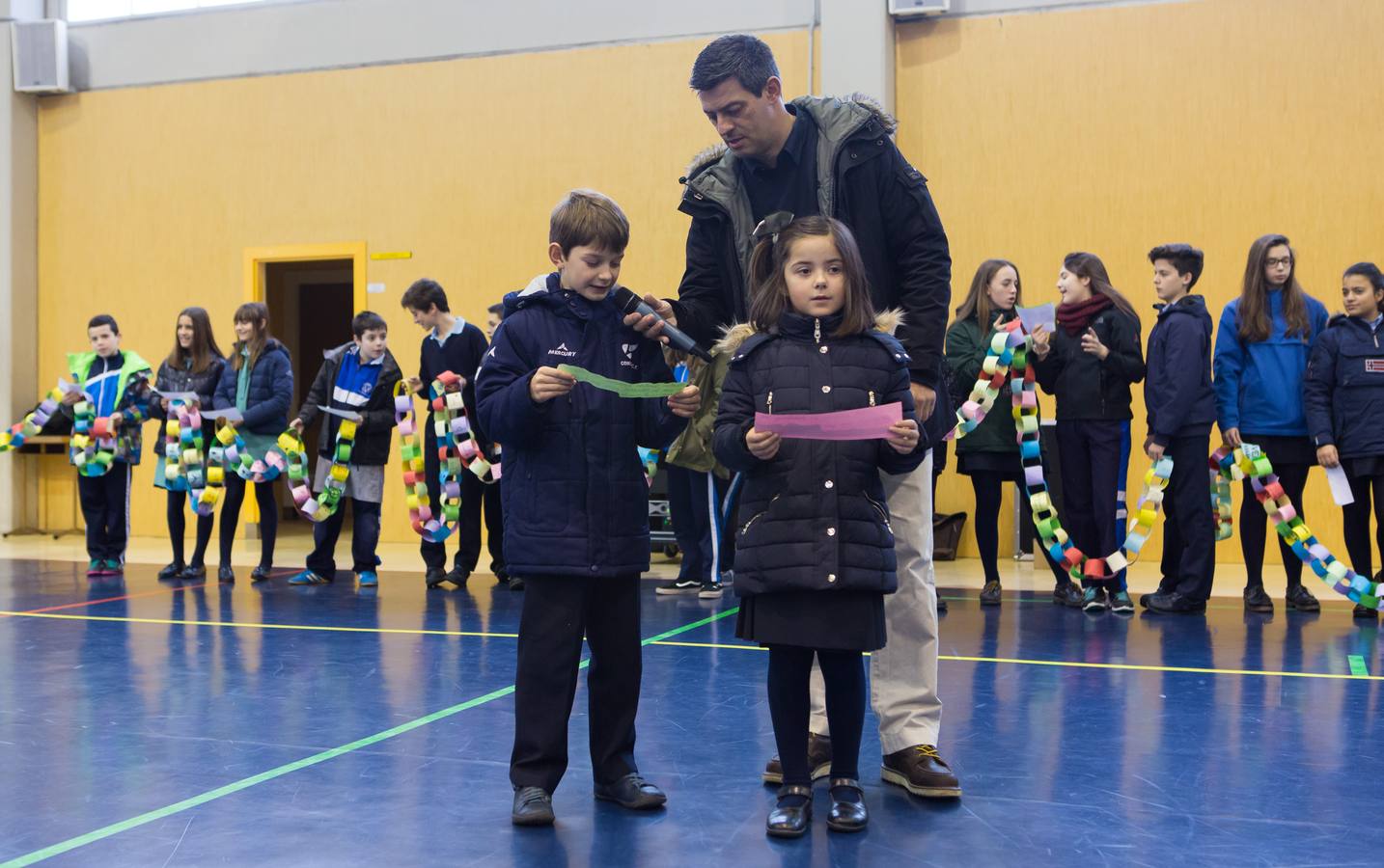 Celebración del Día de la Paz en el colegio Escolapias