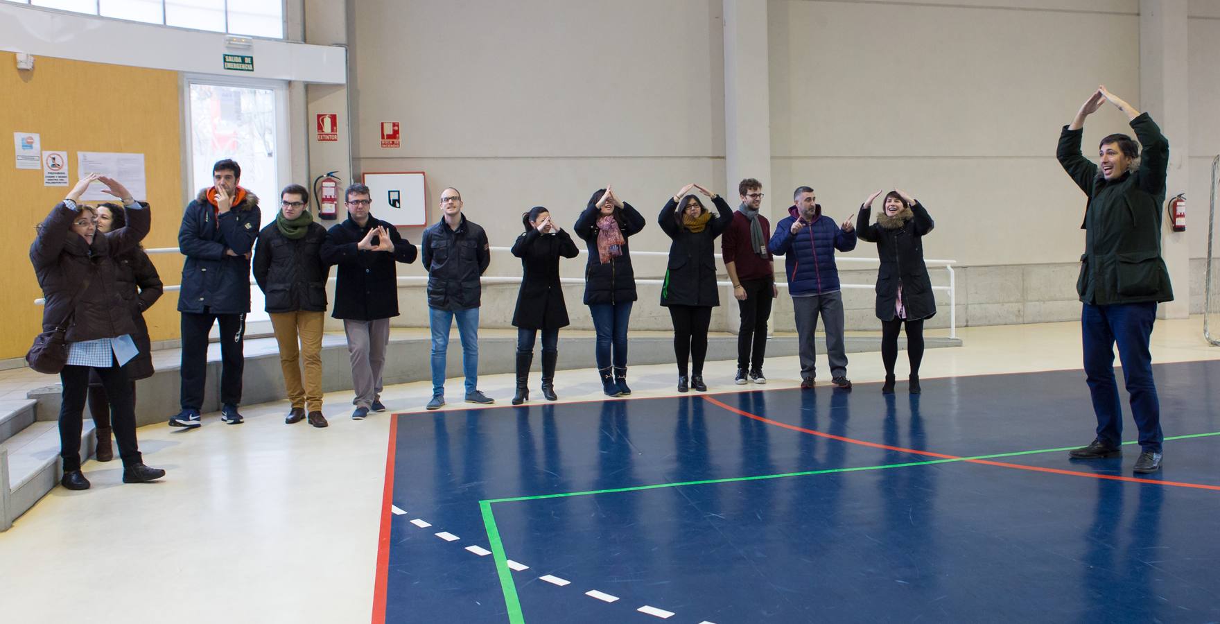 Celebración del Día de la Paz en el colegio Escolapias