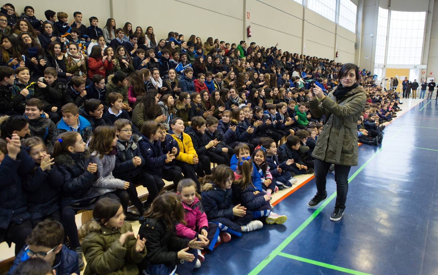 Celebración del Día de la Paz en el colegio Escolapias