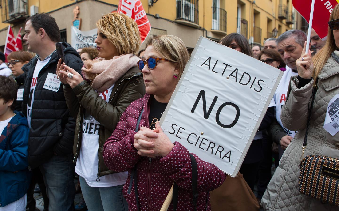 Los trabajadores de Altadis vuelven a la calle