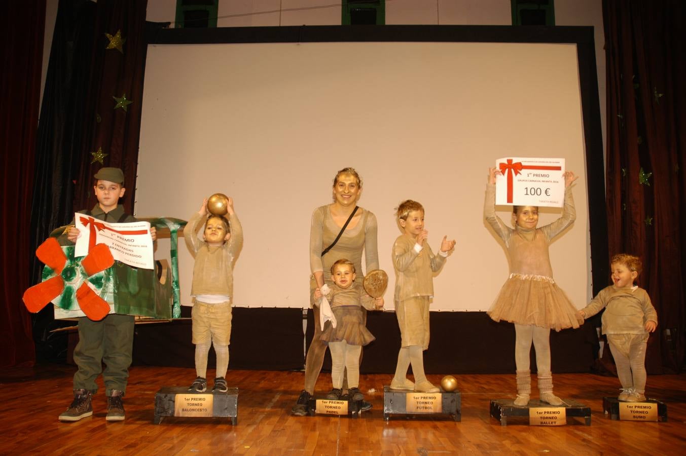 Viernes de Carnaval infantil en Cervera