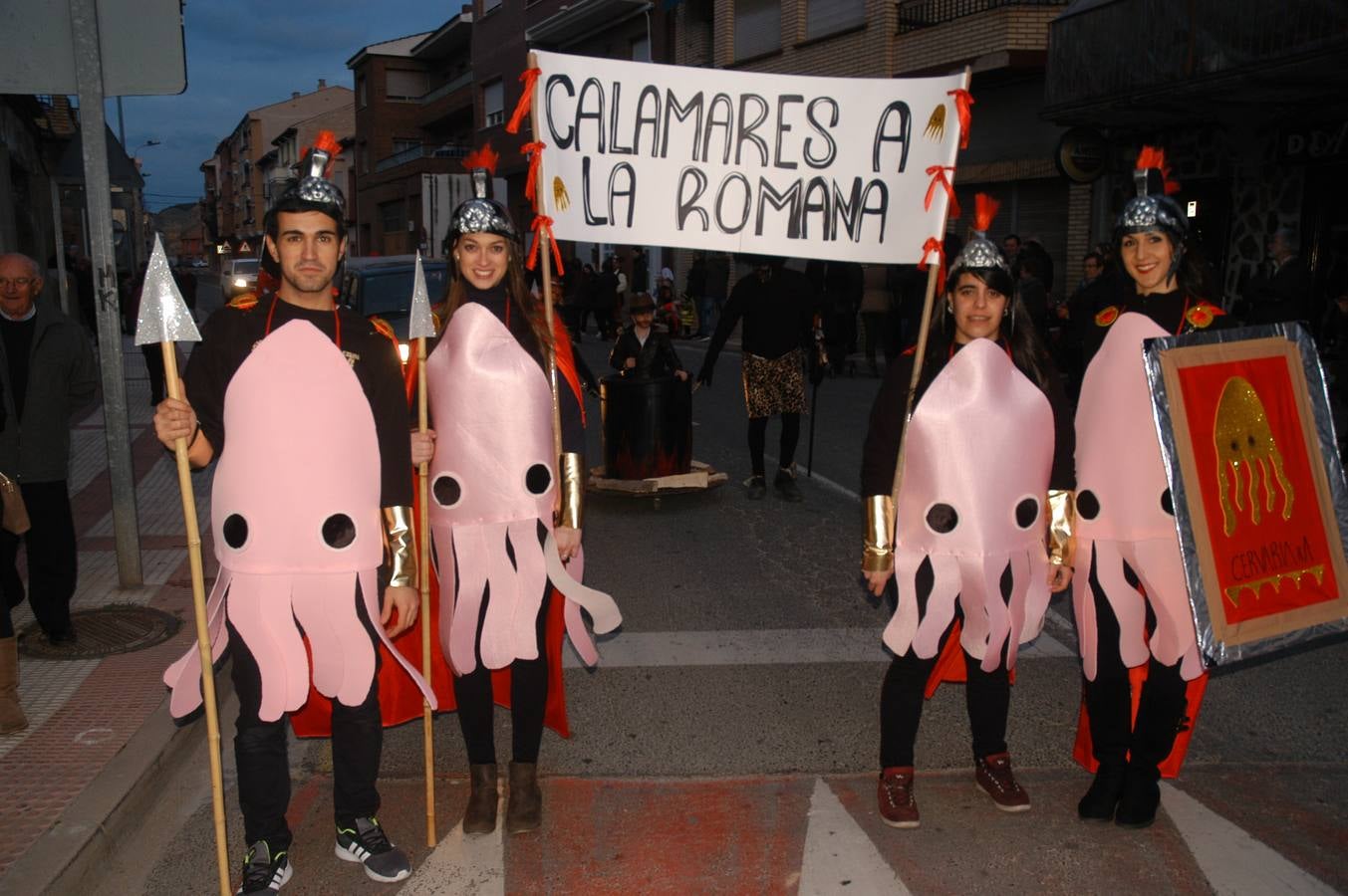 Cervera desfila a ritmo de Carnaval