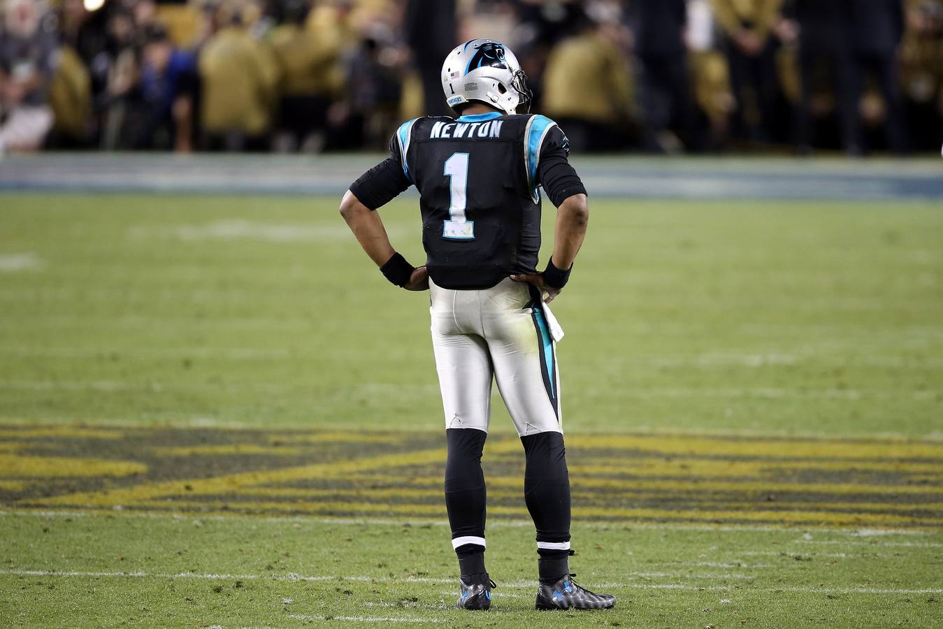 Los Broncos maniatan a los Panthers en la Super Bowl