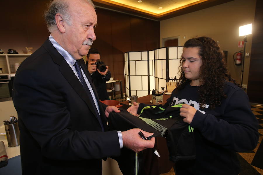 Del Bosque solidario