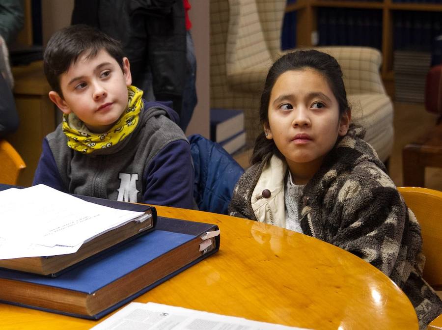Los alumnos de 5º de Primaria del Colegio Milenario de la Lengua visitan la multimedia de Diario LA RIOJA