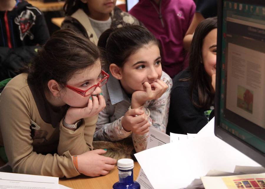 Los alumnos de 5º de Primaria del Colegio Milenario de la Lengua visitan la multimedia de Diario LA RIOJA