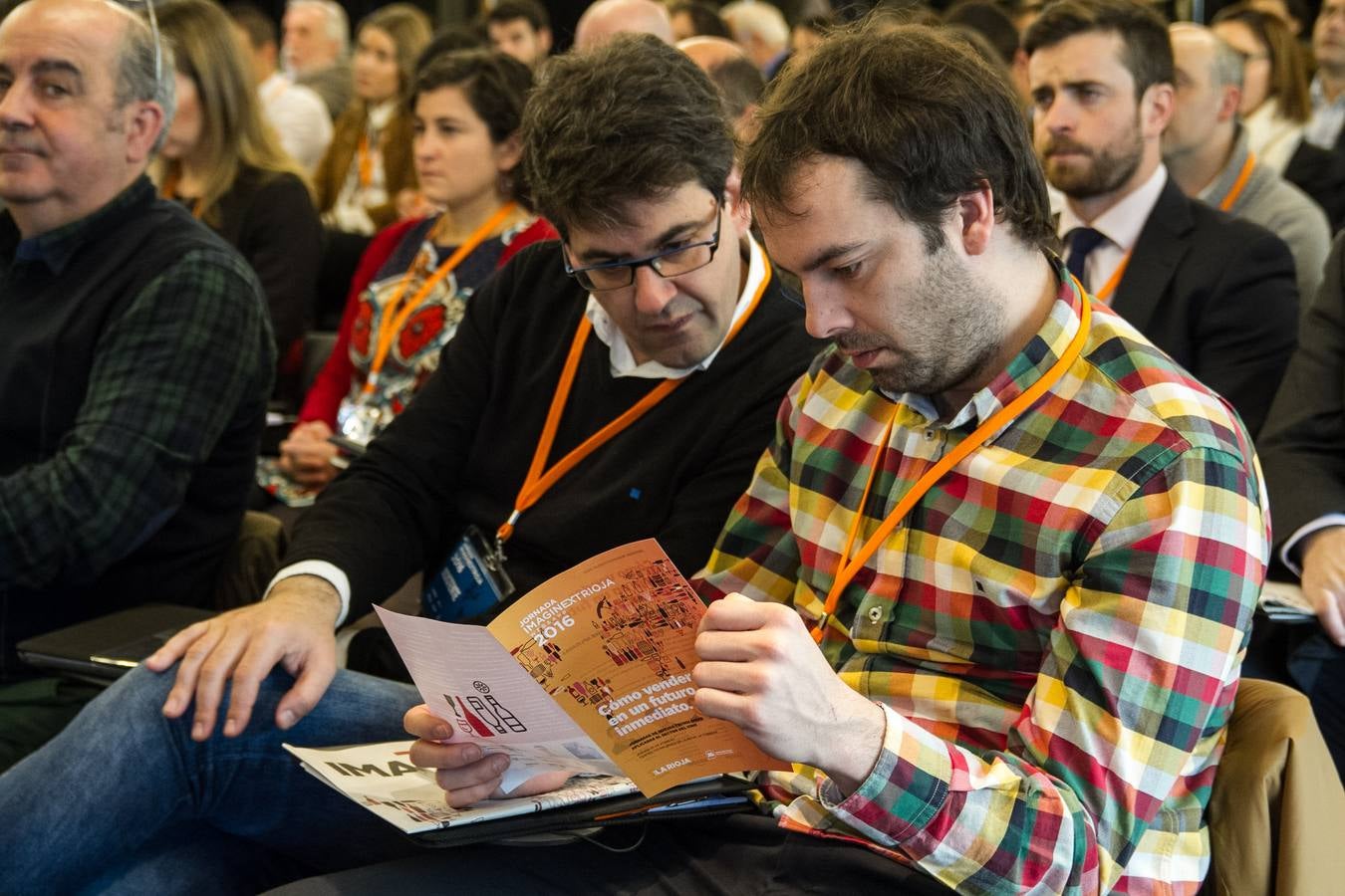 Una pausa para tomar un vino en la Imaginext Rioja