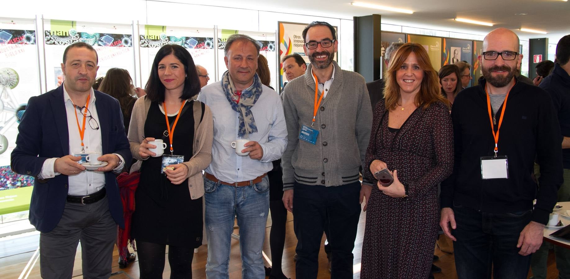 Una pausa para tomar un vino en la Imaginext Rioja