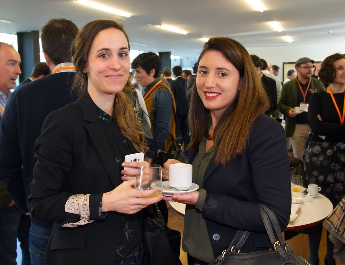 Una pausa para tomar un vino en la Imaginext Rioja