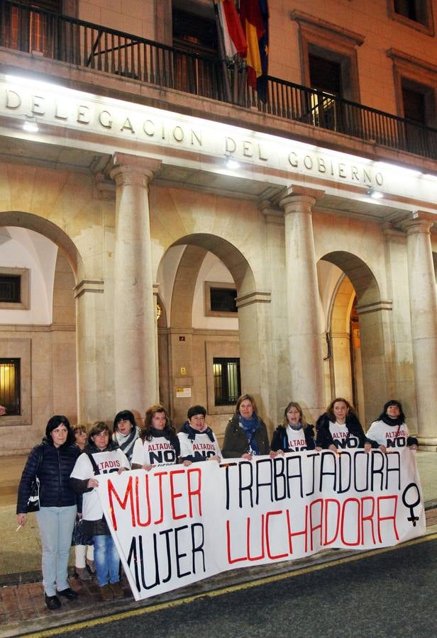 Manifestación de la Pataforma 8 de Marzo en Logroño