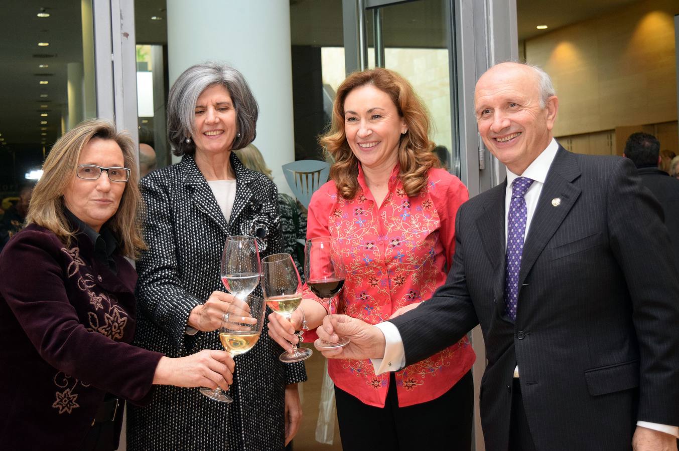 Dintinguidas las enfermeras de La Rioja por sus cuarenta años de profesión