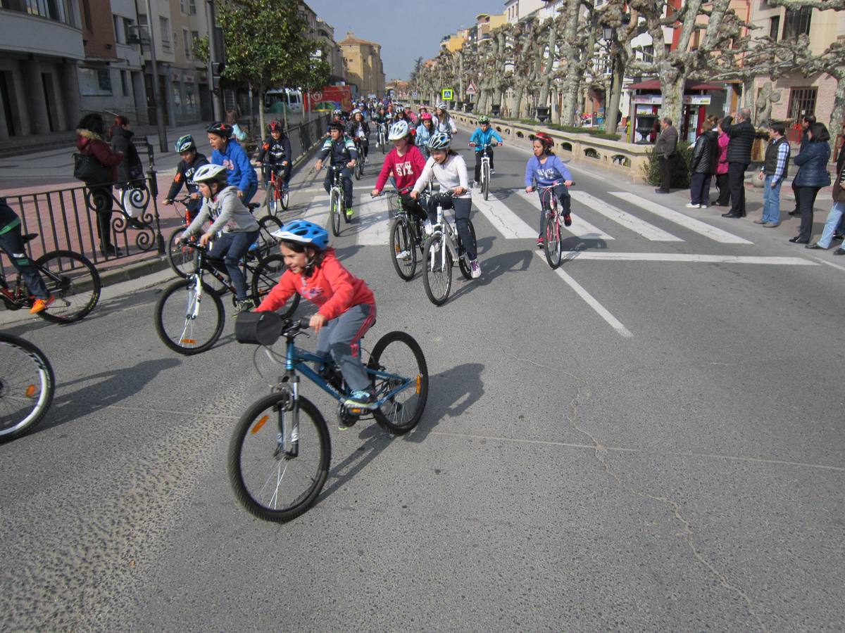 III Marcha en bicicleta en Santo Domingo de la Calzada a beneficio de la AECC