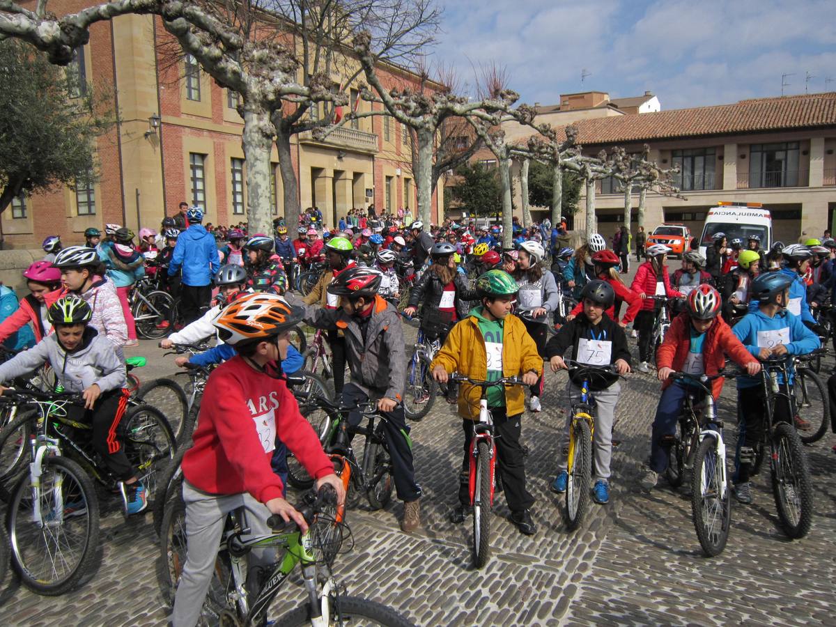 III Marcha en bicicleta en Santo Domingo de la Calzada a beneficio de la AECC