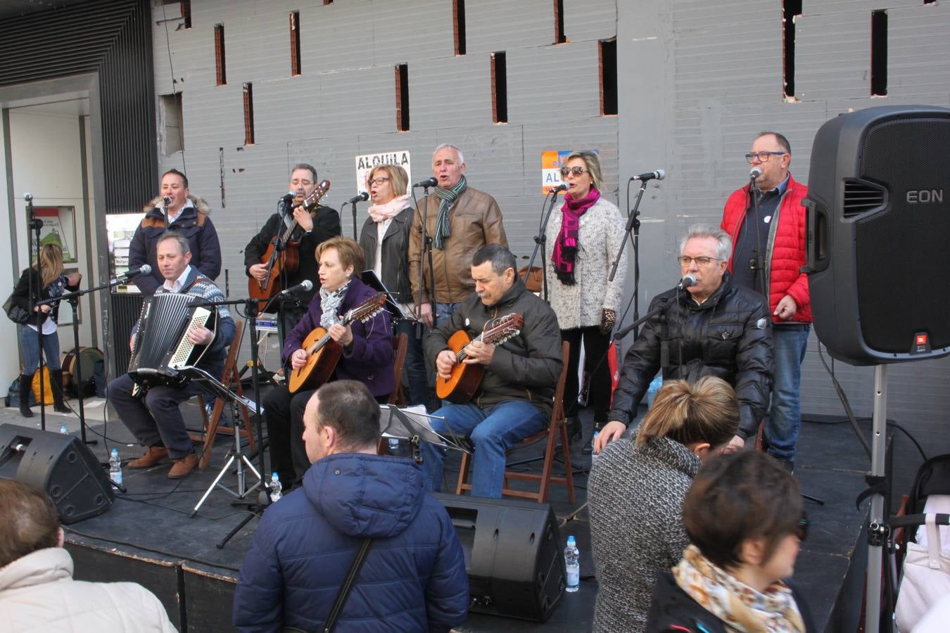 Arnedo celebra el XIII Dia del Ajo Asado