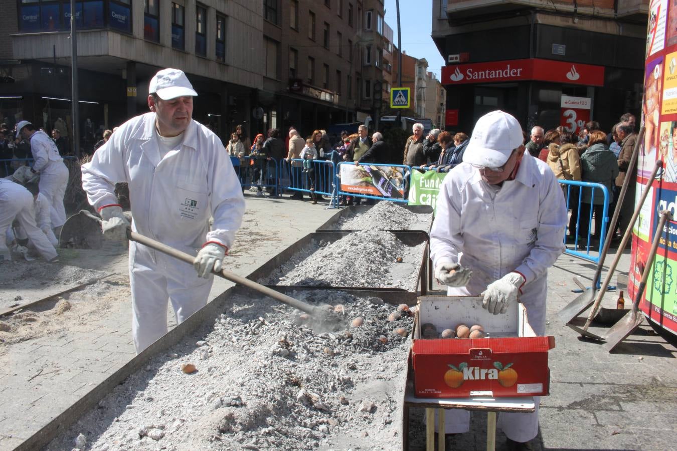 Arnedo celebra el XIII Dia del Ajo Asado