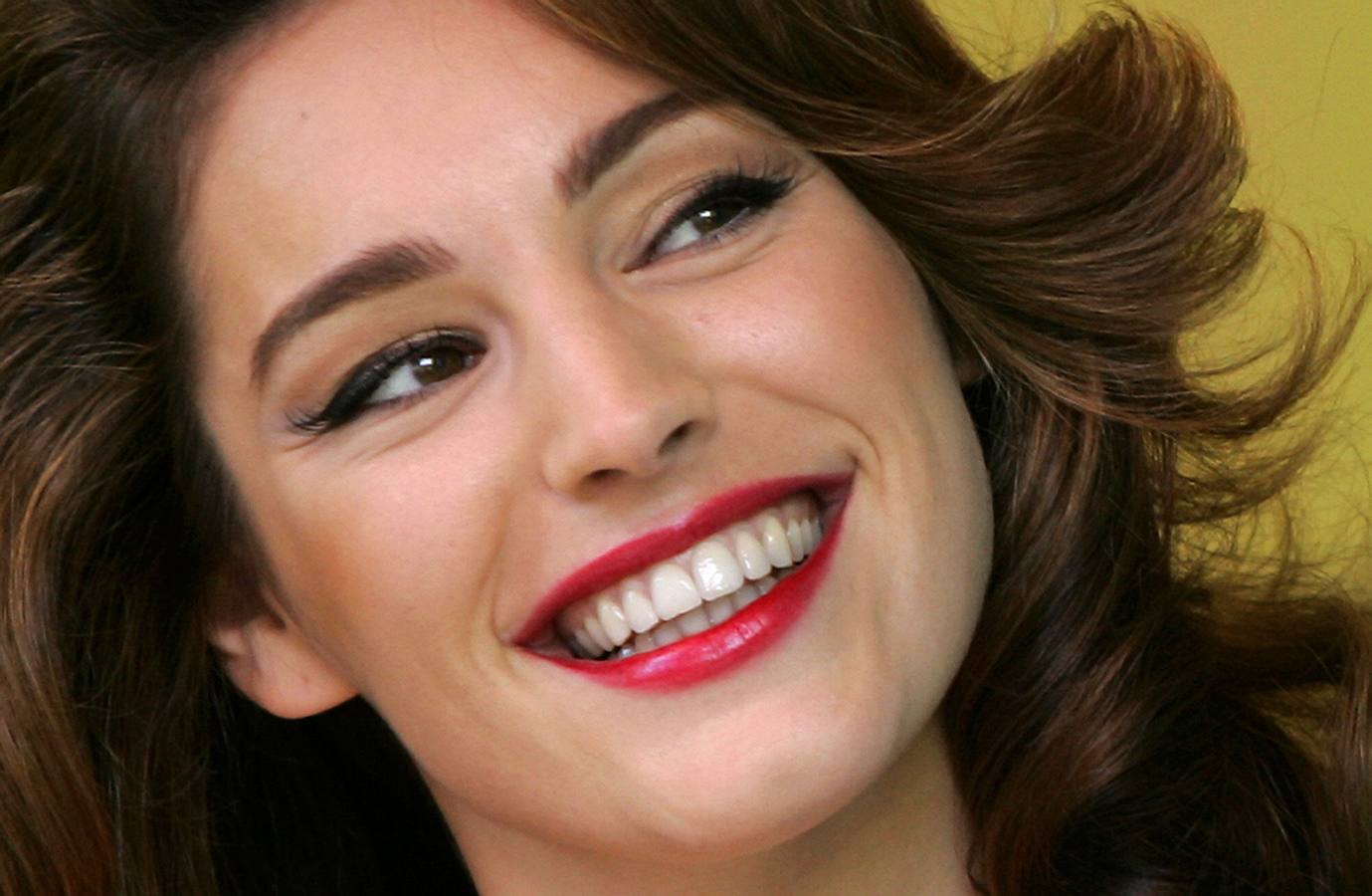Kelly Brook escultural modelo y presentadora inglesa