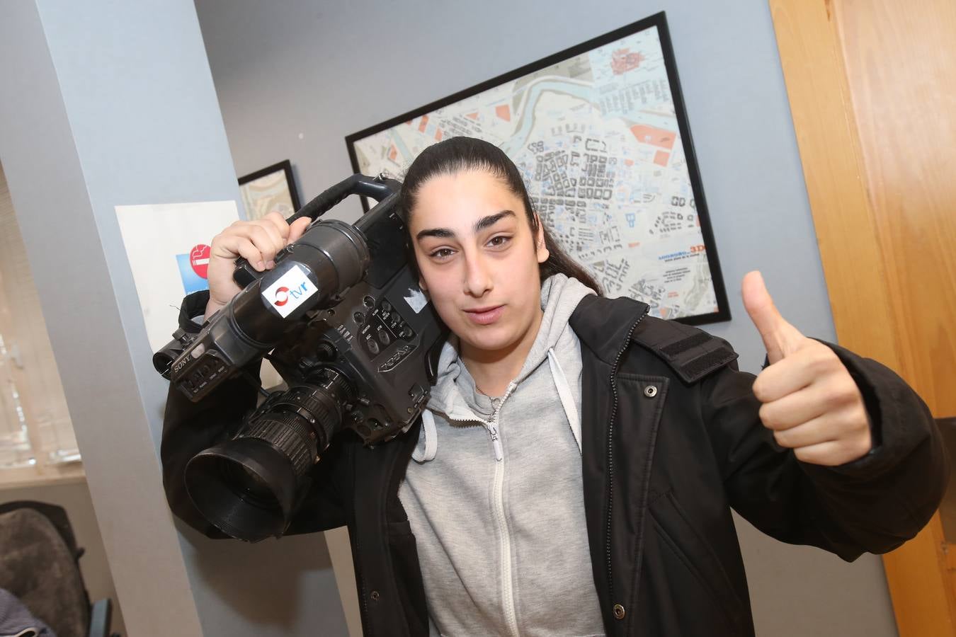 Alumnos de Jesuitas visitan Diario LA RIOJA