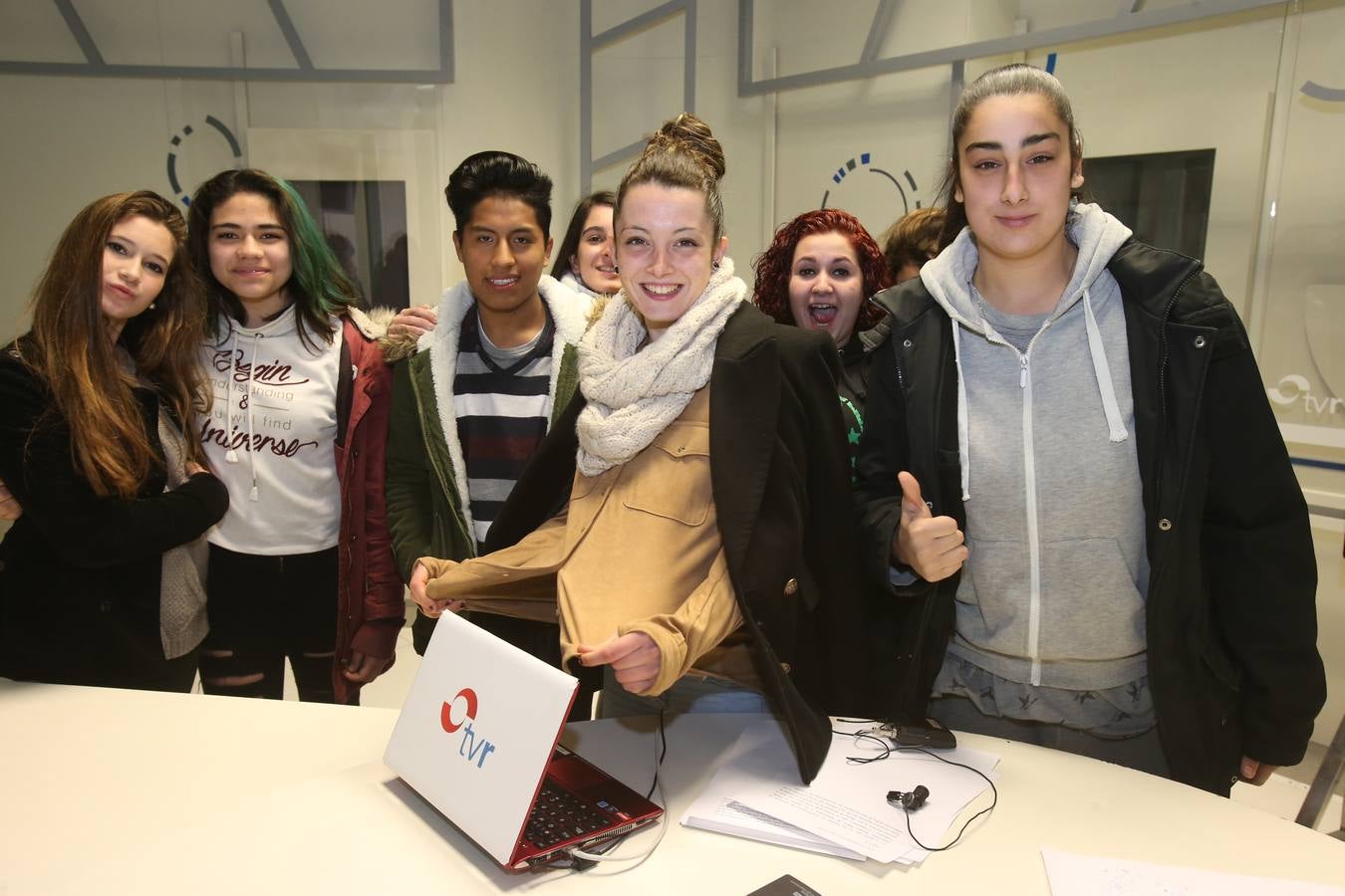 Alumnos de Jesuitas visitan Diario LA RIOJA