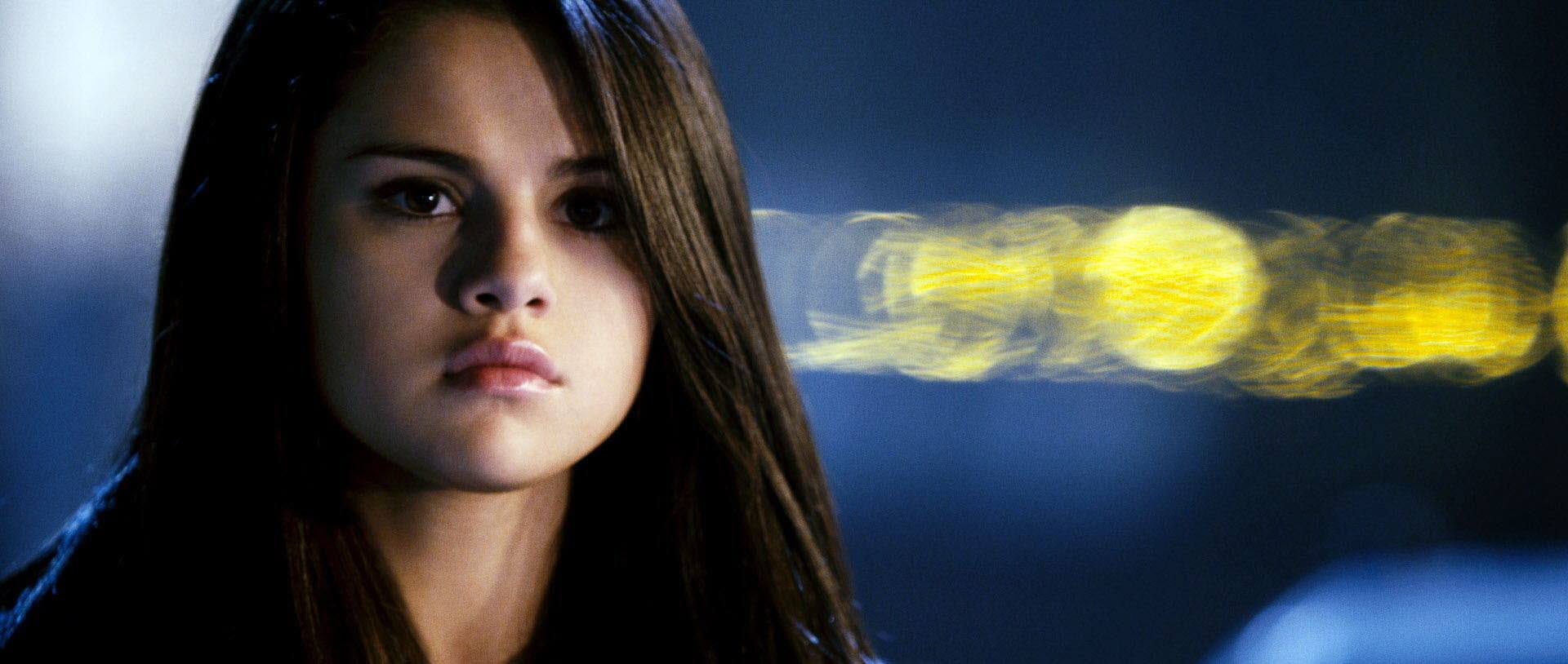 Selena Gomez la joven y sexy actriz