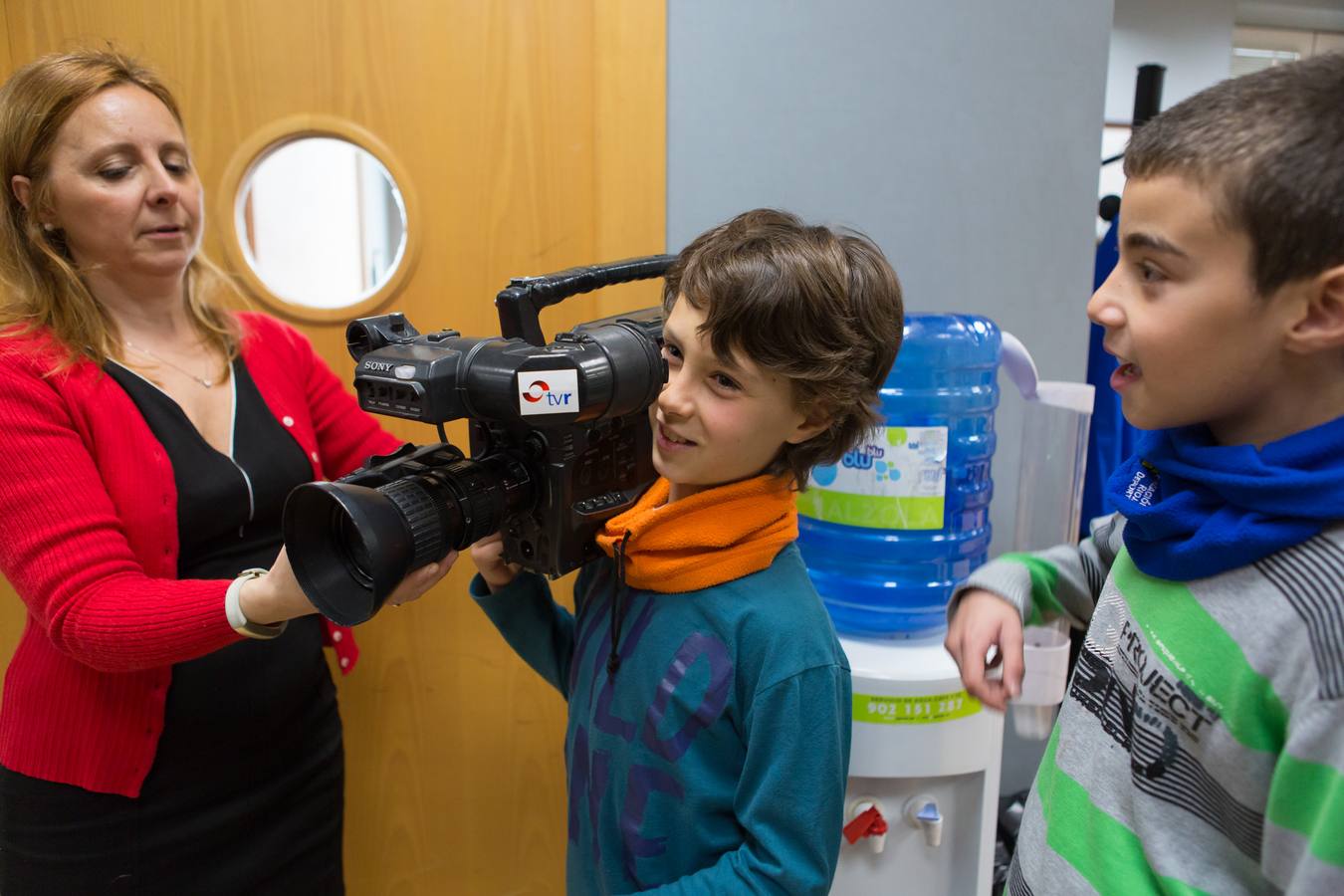 Los alumnos de 5º B de Primaria del Colegio Navarrete El Mudo visitan la multimedia de Diario LA RIOJA