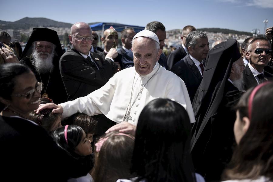 El Papa, con Lesbos