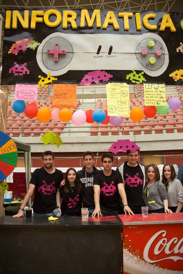 Los alumnos de la UR celebran la fiesta de Barras (I)