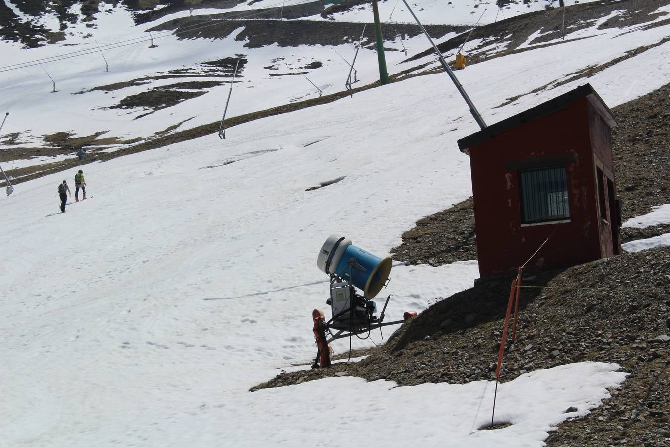 Empieza a retirarse la nieve del San Lorenzo