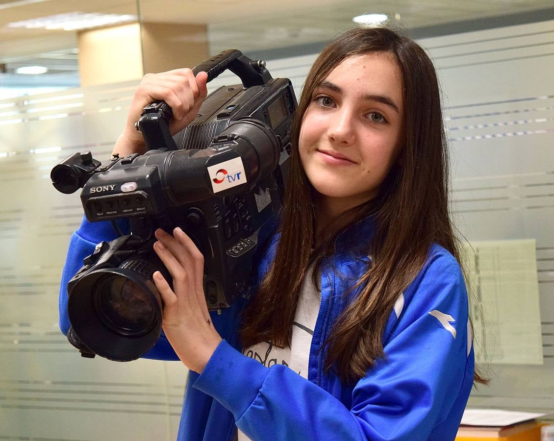 Los alumnos de 1º B de la ESO de Maristas visitan la multimedia de Diario LA RIOJA